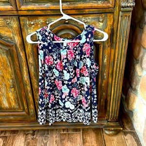 charter club: floral sleeveless blouse: size medium